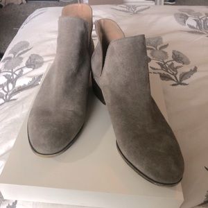 Lucky brand bootie size 10M